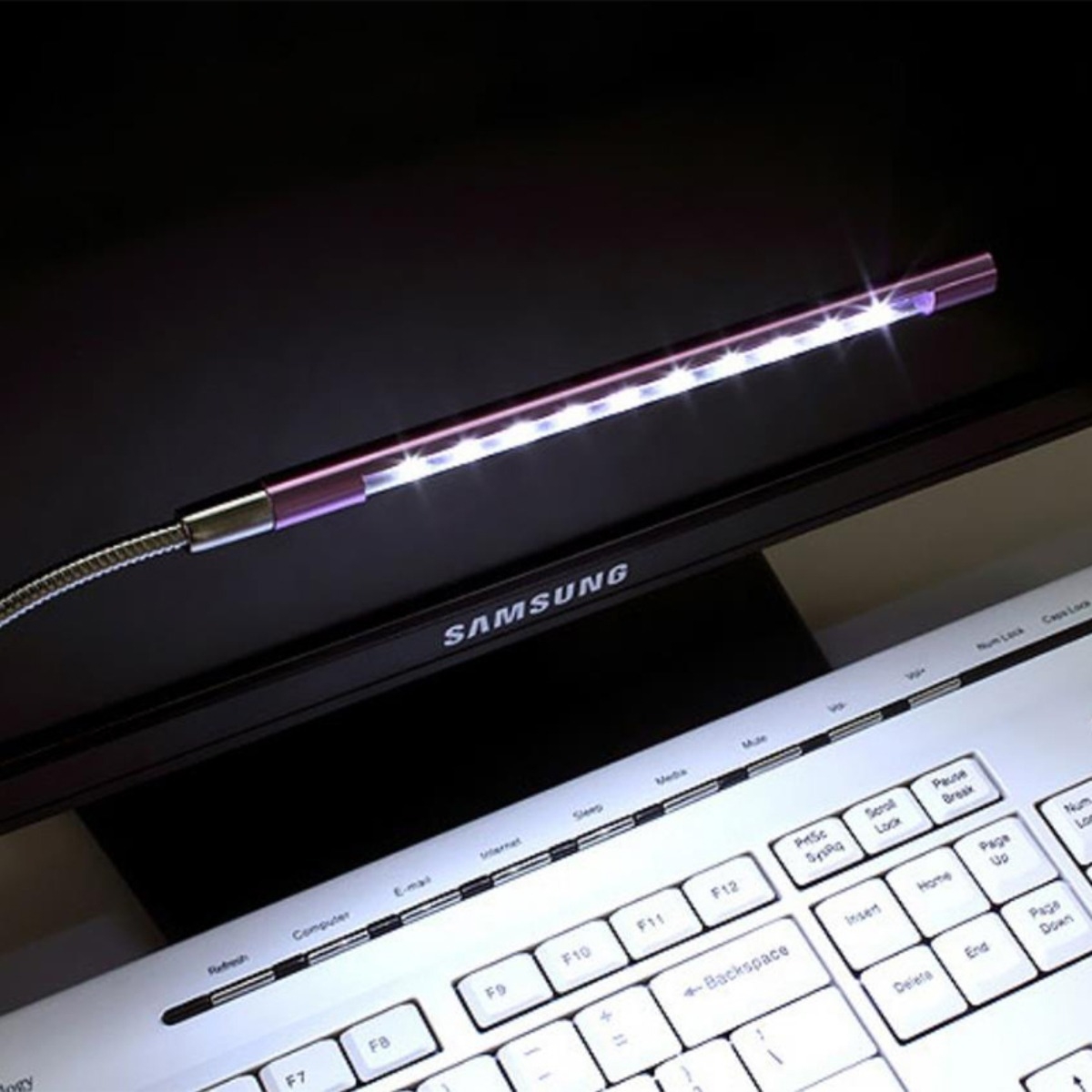 Linterna Luz Led Flexible Usb Para Notebook Laptop Pc Compu - Imagen 4