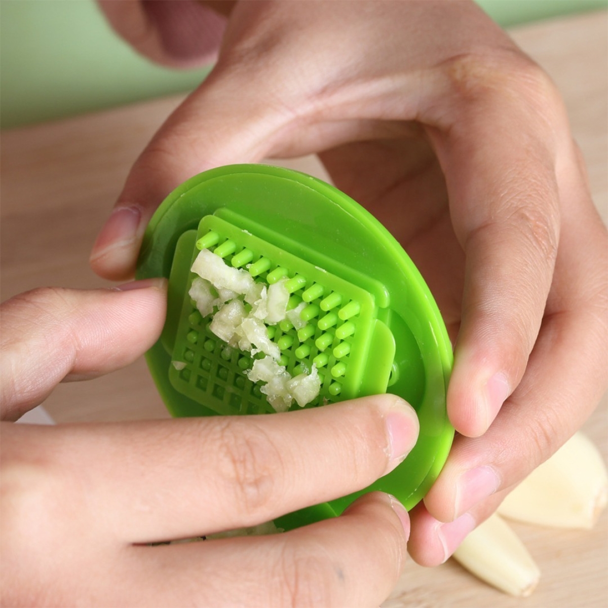 Triturador De Ajo Prensa Acero Inoxidable Y Plastico Cocina - Imagen 7