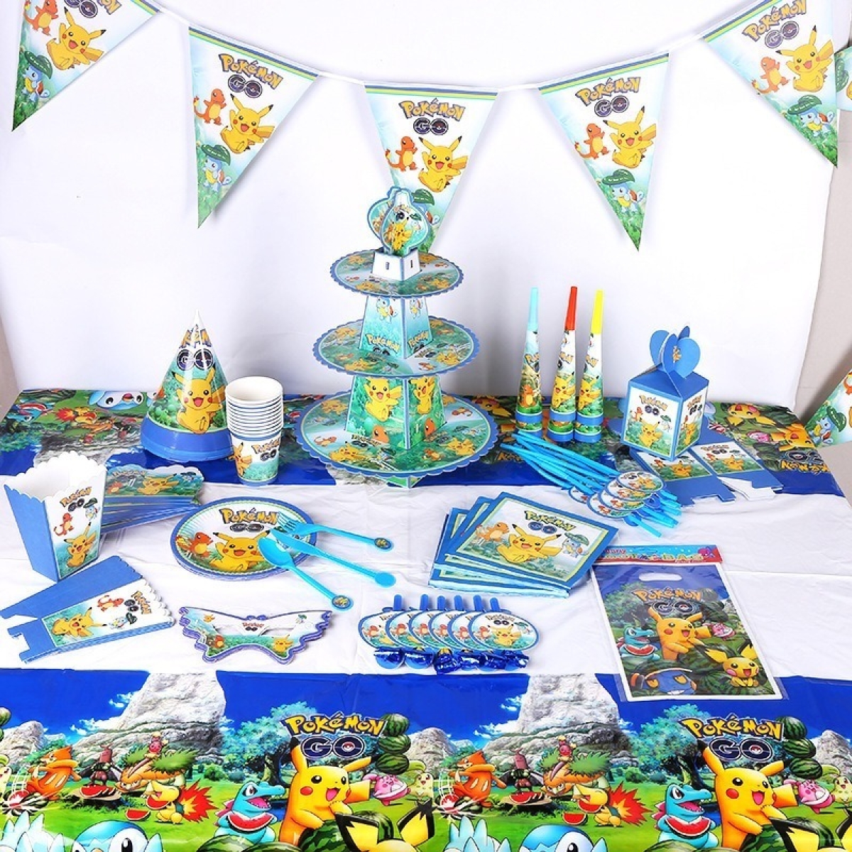 Decoración De Cumpleaños Infantil Pack X 9 Cotillon Pokemon - Imagen 3