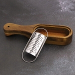 Rallador De Queso Especias Para Mesa Base Madera Iluminaras - Imagen 2