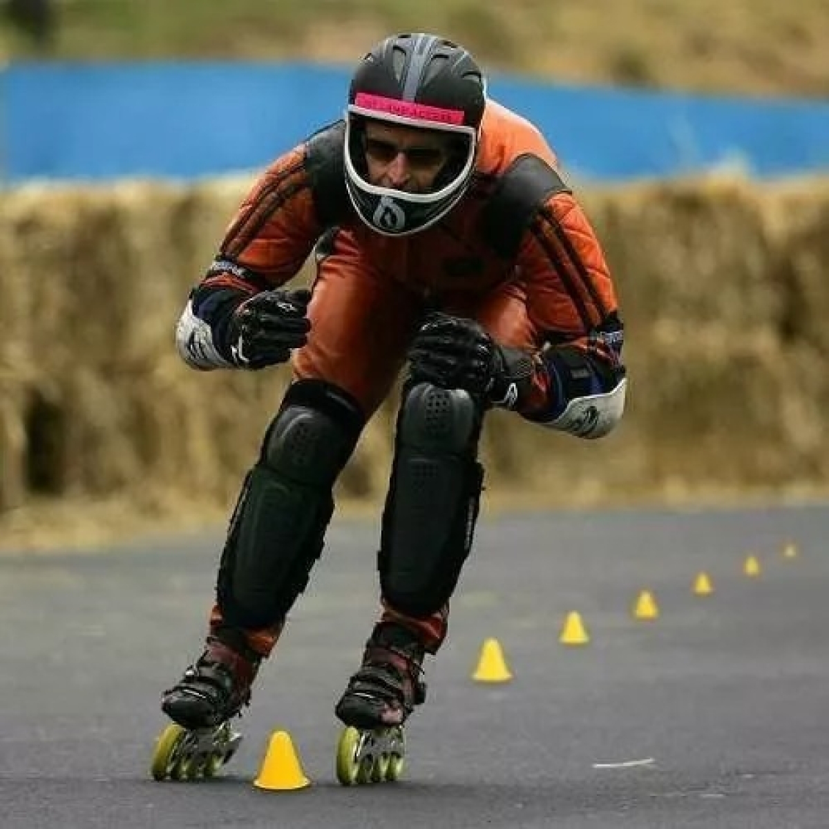 Set 10 Conos Slalom Entrenamiento Deporte Set Conos Patinaje - Imagen 2
