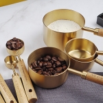 Juego De 4 Tazas Medidoras Con Mango De Madera Iluminaras - Imagen 7