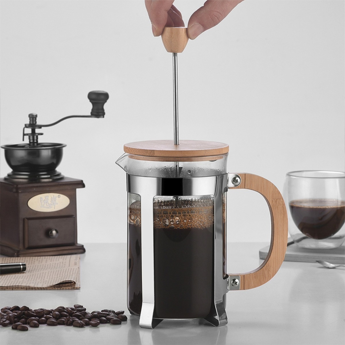 Cafetera Manual Embolo Prensa Francesa Vidrio Y Madera 600ml - Imagen 9