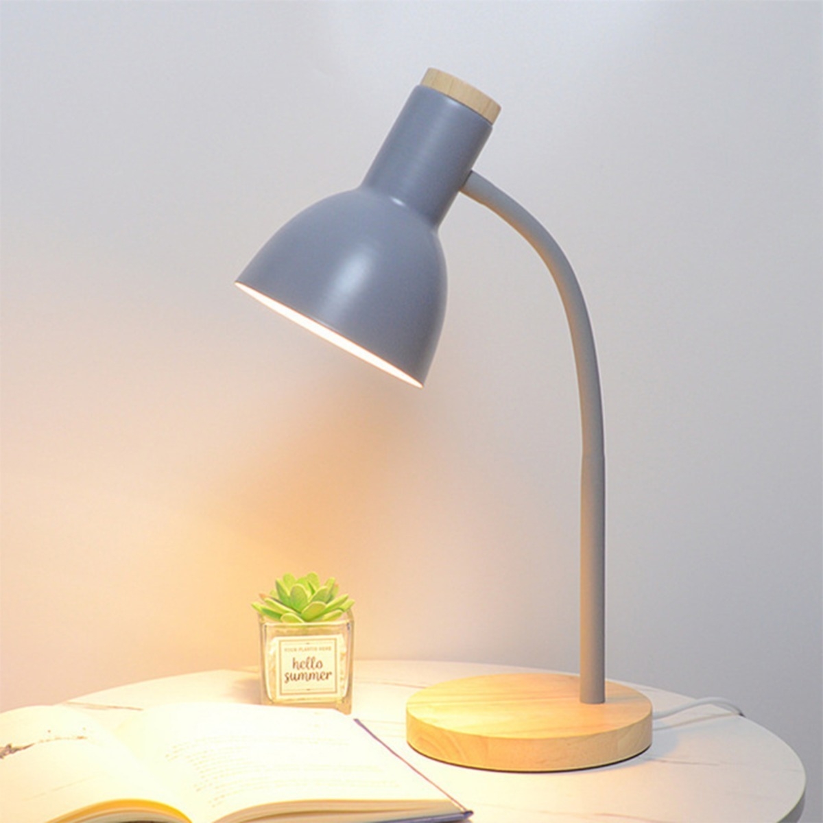 Lampara De Escritorio Nordica En Metal Y Madera - Flexible - Imagen 2