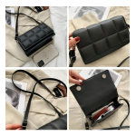 Bandolera Cartera P/ Mujer A Cuadros Capitoneada Moderna - Imagen 3