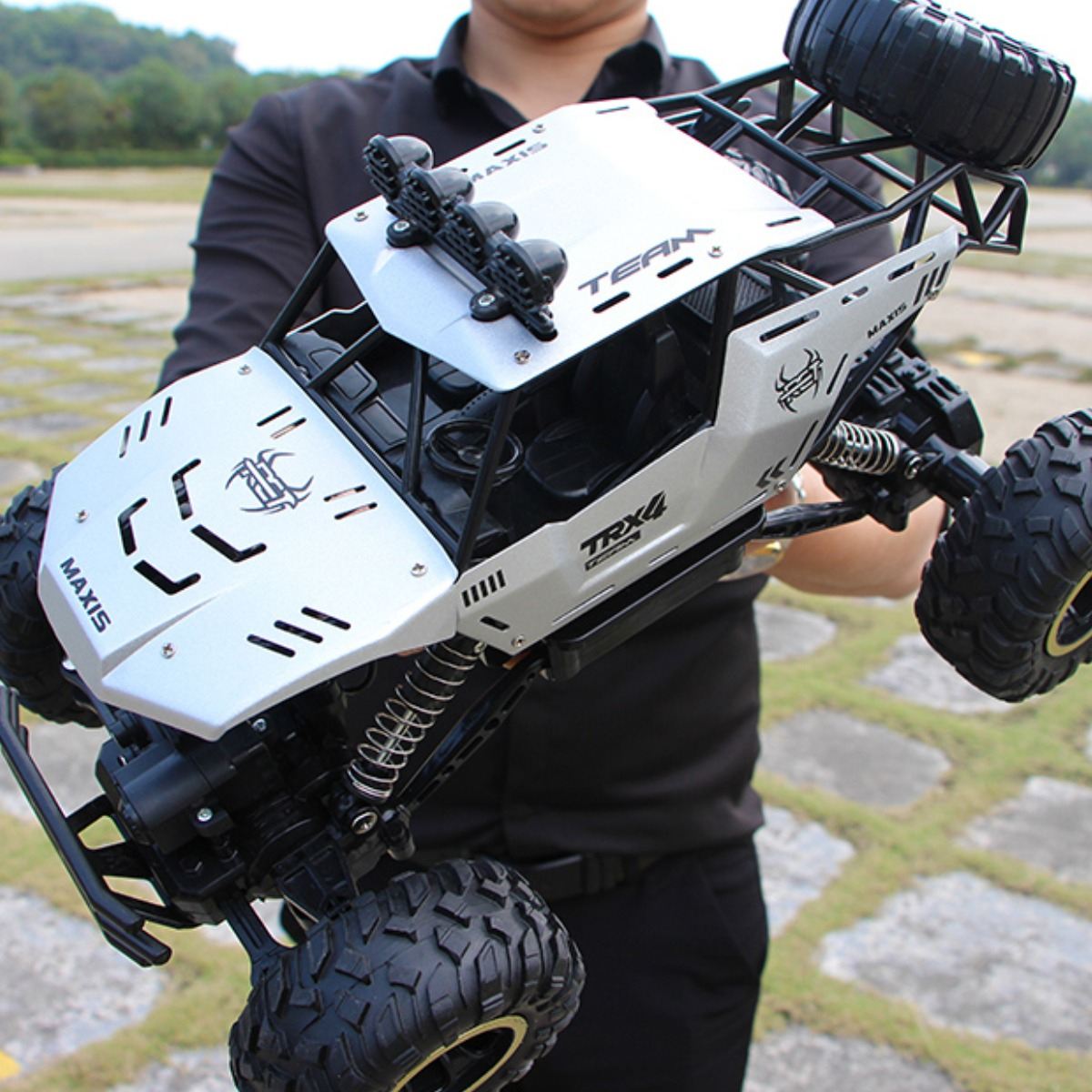 Auto A Control Remoto Todoterreno Monster Truck 4wd 1:12 - Imagen 10