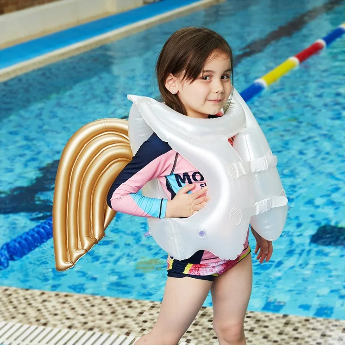 Chaleco Inflable Infantil Con Alas Para Piscina - Imagen 10