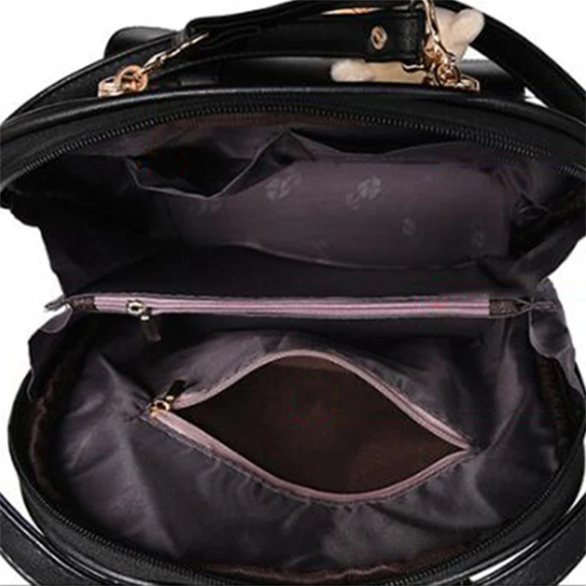 Cartera Mochila Urbana Con Peluche Dama De Cuerina - Imagen 11