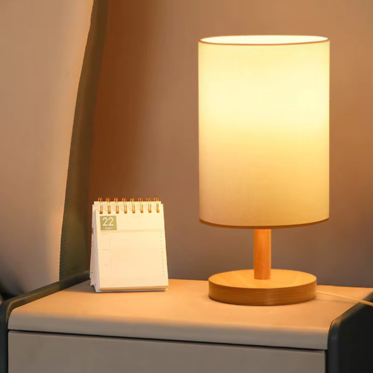 Lampara Mesa De Luz Escritorio Portatil Con Pantalla - Imagen 11