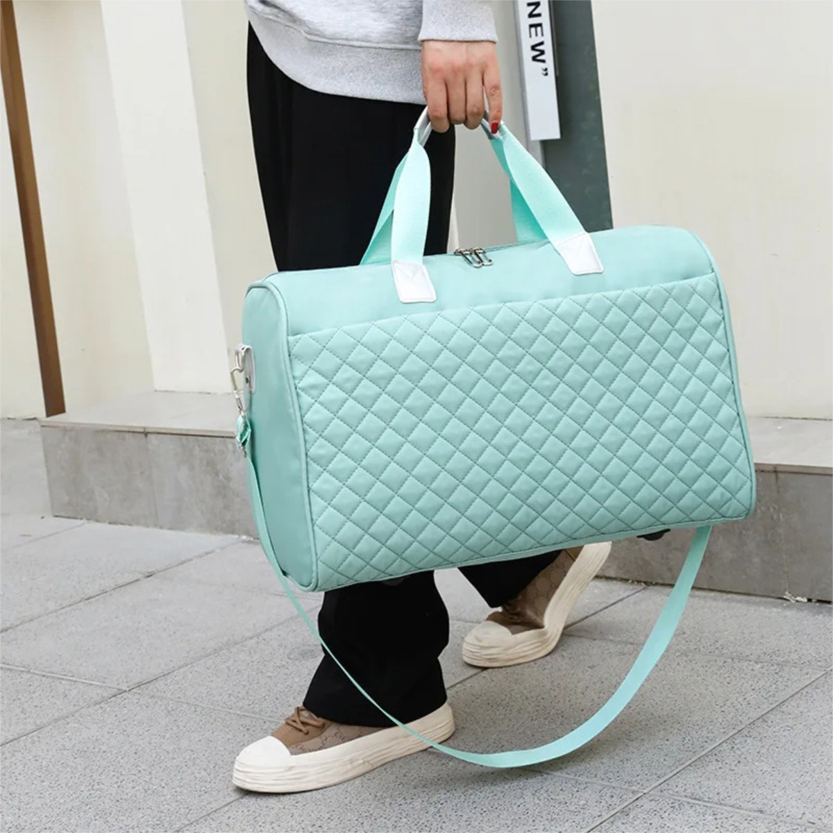 Bolso Diseño Capitoneado Para Mujer Ideal Deportivo - Imagen 17