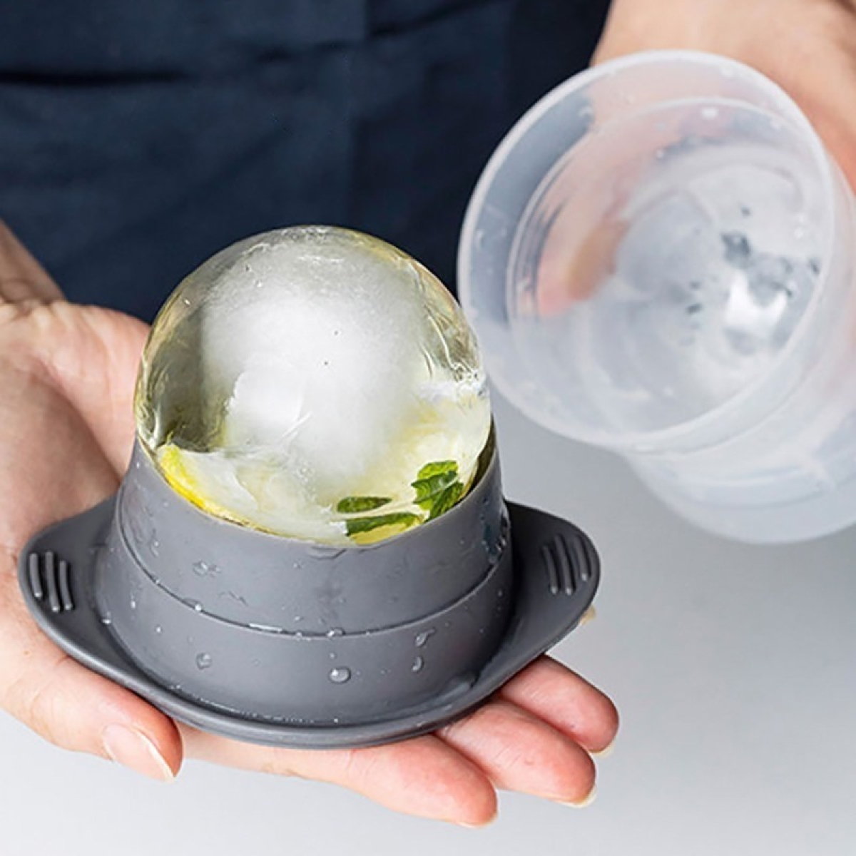 Molde De Hielo Esferico Hielera Silicona Plastico - Imagen 4