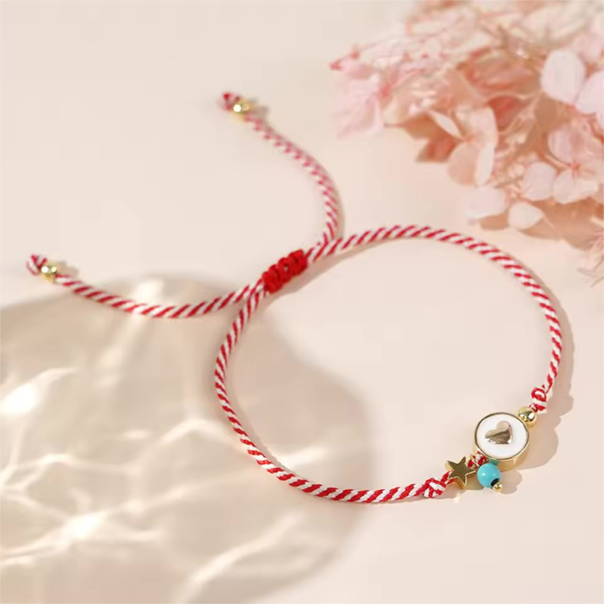 Pulsera Ajustable De Hilo Con Eslabon Corazón Individual - Imagen 4