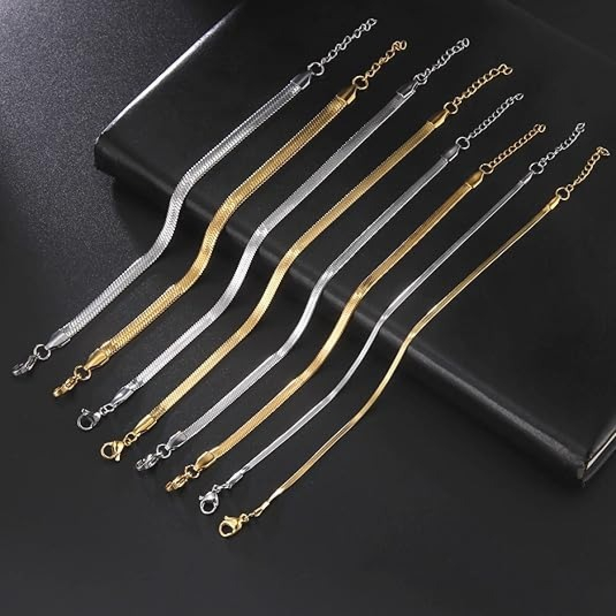 Pulsera Ligera De Acero Tejido Serpiente Plana Con Colgante - Imagen 2