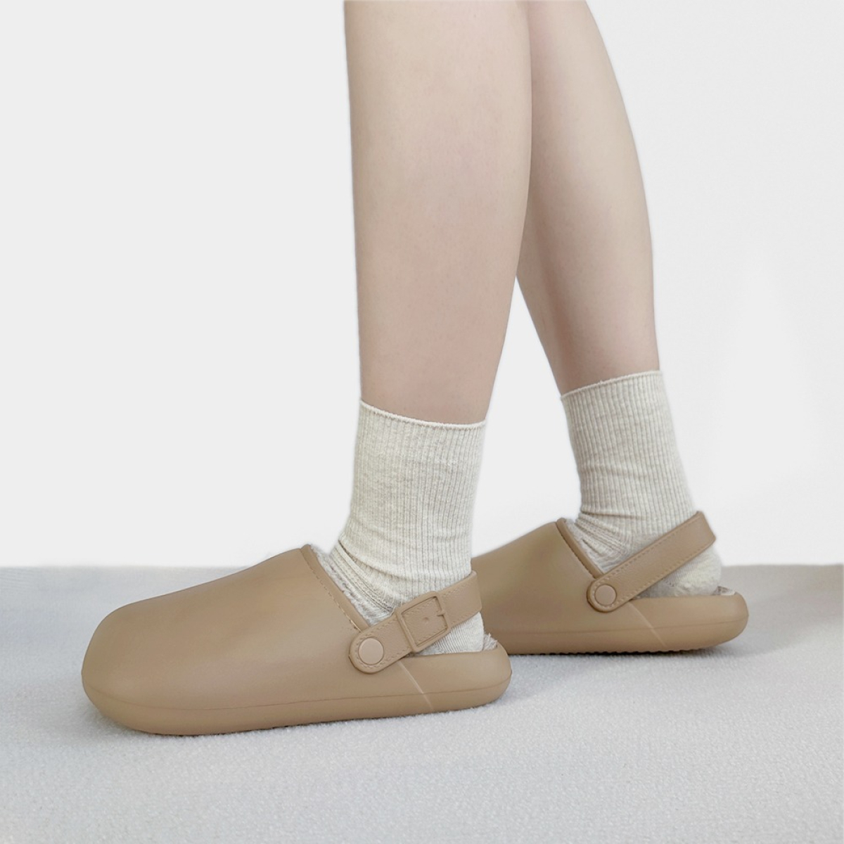 Zapato Sueco Abierto Corderito Abrigado Para Dama - Imagen 16