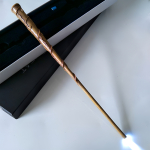 Varitas De Harry Potter Con Linterna Incluida - Imagen 3