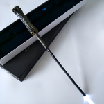 Varitas De Harry Potter Con Linterna Incluida - Imagen 3