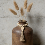 Guirnalda De Cuentas De Madera Con Borlas Y Corazón Rústico - Imagen 4