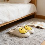 Pantuflas Mujer Peluche Carita Feliz Antideslizantes - Imagen 5